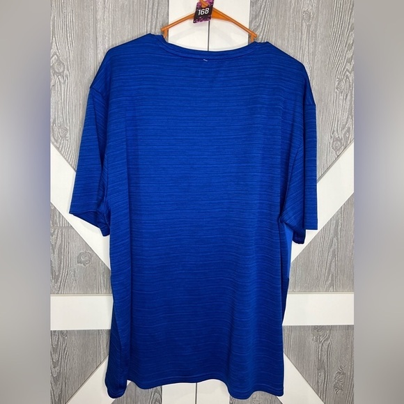 168. Reebok Men’s Crew Performance Tee 2XL - Picture 5 of 5